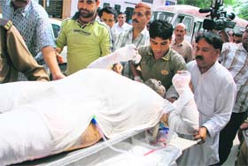 Jaswant Singh being shifted to hospital