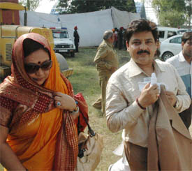 Udit Narayan with his wife