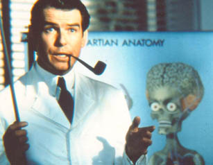 Pierce Brosnan in Mars Attack
