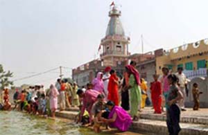 Devotees thronged the Maisarkhana temple in Bathinda district to take part in a fair organised during the Navratras