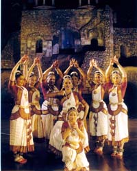 Odissi dance by Guru Durga Charan Ranbir and Nrutyayan group of Bhubaneswar. (Right) A scene from the Ananya Dance festival