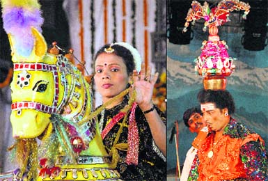Artistes from Tamil Nadu perform at Kullu Dussehra