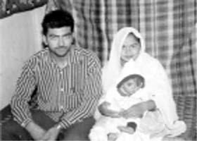 Maneesha along with her husband and child (file photo)