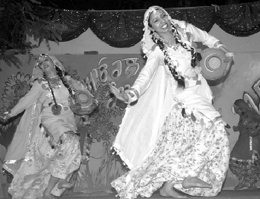 Girls perform during the Punjab Lok Sangeet Mela organised by the Punjab Heritage Foundation at Punjabi Universiy in Patiala on Saturday.