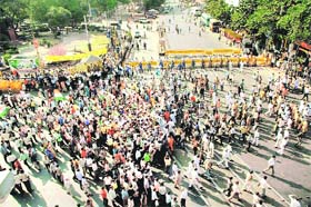 Trinamool Congress activists throng Lalbazar in Kolkata