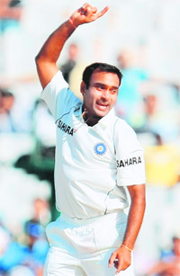 Amit Mishra is the sixth bowler from India to capture five wickets on his Test debut.