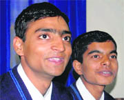 Jay Kant Mishra (L) and Praveen Kumar Singh.