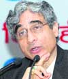 SBI chairman O.P.Bhatt addresses a press conference in New Delhi 