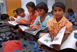 Migrants in Punjab are increasingly sending their children to government schools and encouraging them to learn Punjabi. 