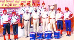 Inmates of Borstal jail, who are members of the pipe band