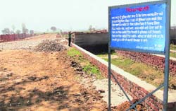 A warning signboard put up by GLADA at an unauthorised colony in Ludhiana