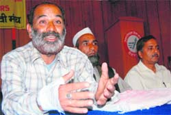 Munni Lal, convenor, National Forum of Forest People and Forest Workers, addresses a press conference. 