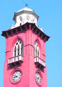 Ghanta Ghar clocks show a different time in Ludhiana