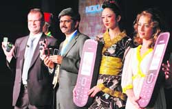 Managing director and vice-president, Nokia (India), D Shiva Kumar (2nd from L), and executive vice -president, Devices Finance (strategy and sourcing), Robert Andersson, at the launch of Nokia phones in New Delhi 
