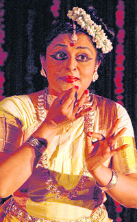 Dr Deepti Omcherry Bhalla, a renowed dancer, performs at Army School, Clementown in Dehradun.