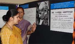 Gurgaon deputy commissionor Deepti Umashankar visits an exhibition on freedom struggle at Government Women College in Gurgaon