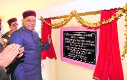 Chief Minister P.K.Dhumal inaugurates the newly constructed Saraswati Vidya Mandir building at Rangri, near Manali