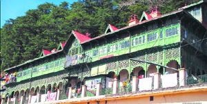 Ranis' Residence