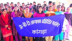 JBT candidates take out a rally against the government at Dharamsala