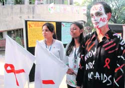 Extreme right: Parveen Thakur 
