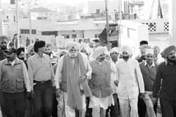 Bir Devinder Singh pays obeisance at Kesgarh Sahib Gurdwara in Anandpur Sahib 