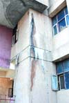 Water leaks out from the walls of Jalandhar Civil Hospital building