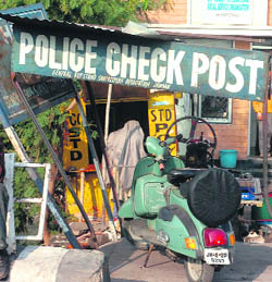 This police checkpost near Jammus General Bus Stand is being used for purposes other than its stated objective.