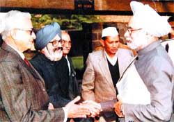 A file photo of Parduman Singh (second from left), along with Prime Minister Manmohan Singh
