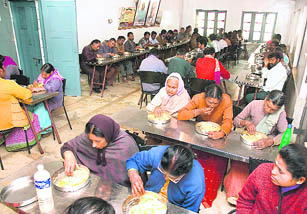 Abu Roti where many get their only