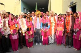 A mass marriage was organised by the Makbara Baba Nikka Sheikh Committee in Bathinda on Sunday. 