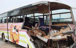 Six kids were injured as a school bus collided with a truck at Express Highway near Kherki Daula in Gurgaon on Friday. 