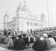 Devotees at Gurdwara Fatehgarh Sahib during Jor Mela on Wednesday.