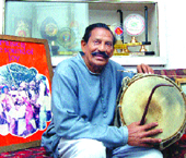 Dholi Charan Dass is playing for more than 50 years.
