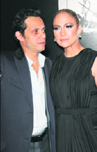 Mark Anthony (left) and Jennifer Lopez