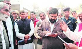 Panchayat representatives outside the office of the Police Commissioner in Gurgaon