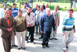 Members of the Haryana State Veterinary Association go to submit a memorandum of their demands to the deputy commissioner at the mini secretariat in Karnal 