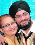 Pavneet Gulyani with his mother.