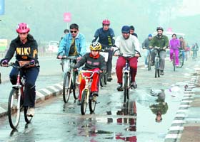 Participants of the '20-km Group Bicycle Ride' promote cycling as a zero-pollution, healthy and most sustainable mode of transportation, especially for short distance trips, in New Delhi