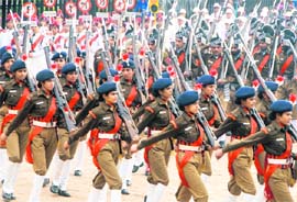 Cops take part in the Republic Day rehearsal at the parade ground in Sector 17, Chandigarh, on Saturday.