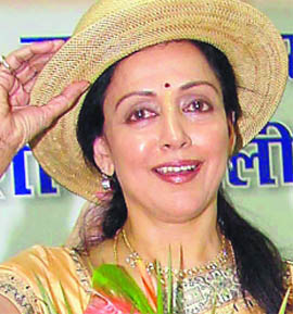 Hema Malini had a double role in the 1972 blockbuster Seeta Aur Geeta