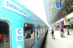 Swarn Shatabdi remains stationed at platform No 1 for hours together at railway station in Amritsar.