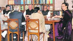 UPA chairperson Sonia Gandhi, External Affairs Minister Pranab Mukherjee, Congress general secretary Rahul Gandhi and other party leaders during the Congress