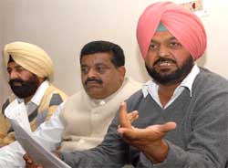 Congress MLA Harminder Singh Jassi addressing media in Bathinda