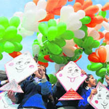 Students leave balloons painted with peace messages on the Martyrdom Day of Mahatma Gandhi in Chandigarh on Friday.