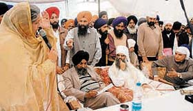 Former Mayor Harjinder Kaur reacts to Pawan Bansal’s speech at gurdwara Santsar Sahib in Chandigarh