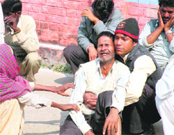The grieving family members of the deceased