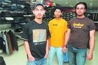 Youngsters feel proud wearing T-shirts reflecting Punjabi culture in Jalandhar