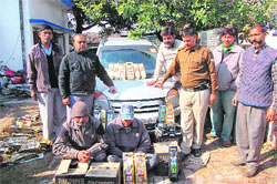 The car in which illegal liquor was being carried by the accused in Haridwar at excise department office