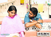 Sonam Kapoor and Abhishek Bachchan in a still from Dilli-6