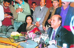 commissioner Navin Chawla addresses mediapersons in Dehradun 